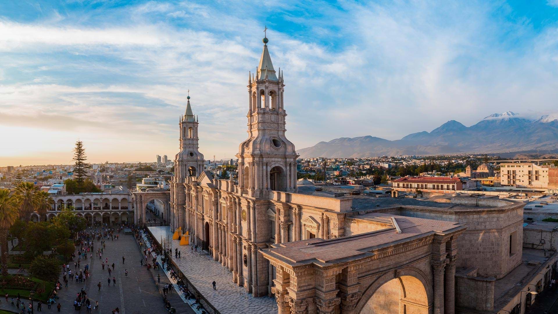 TOUR AREQUIPA